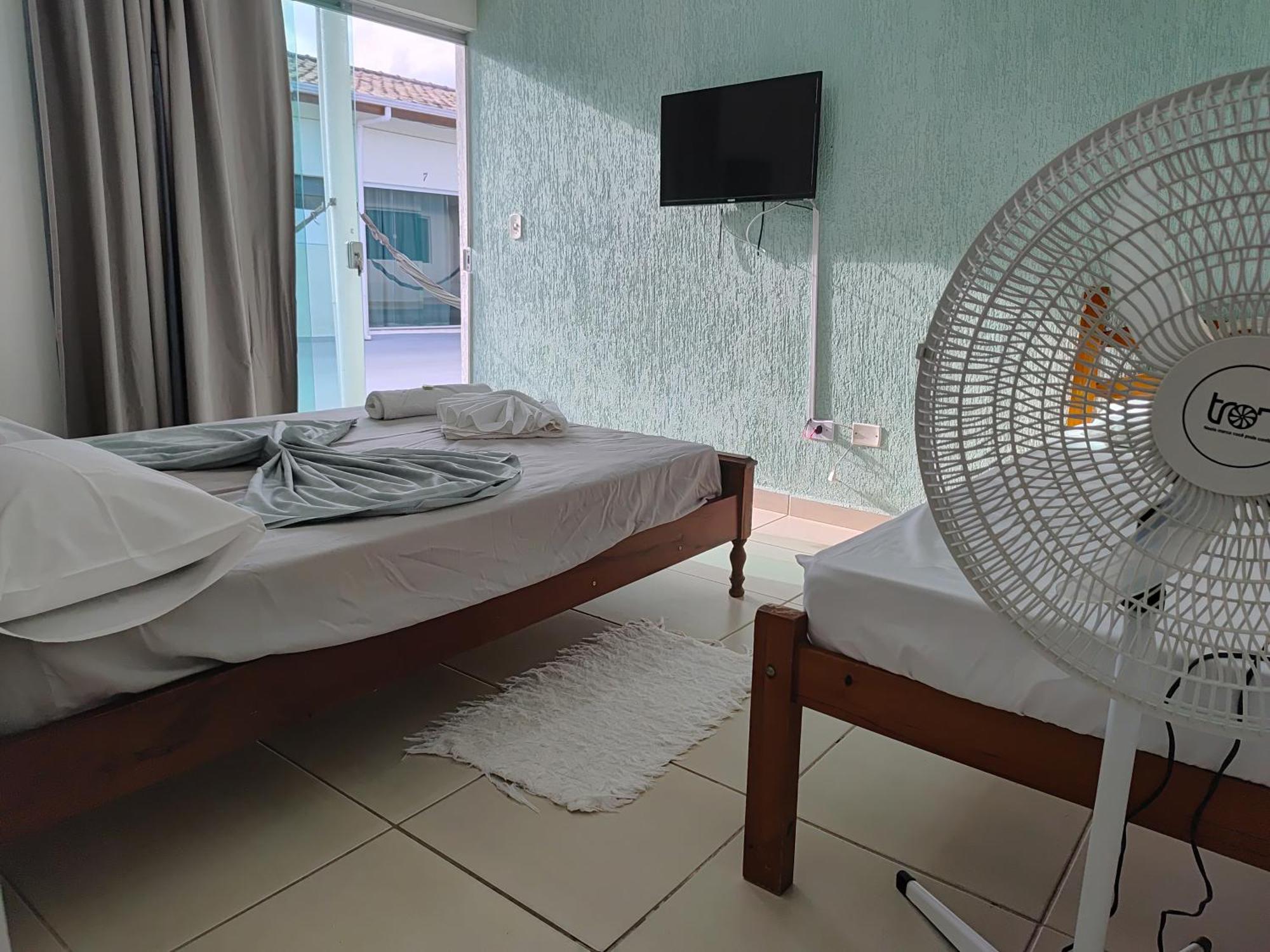 Porto Suítes Hostal *